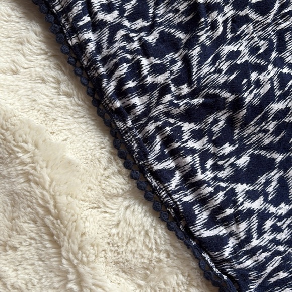 Ardene Blue and White Boho Shorts Medium - Picture 3 of 7